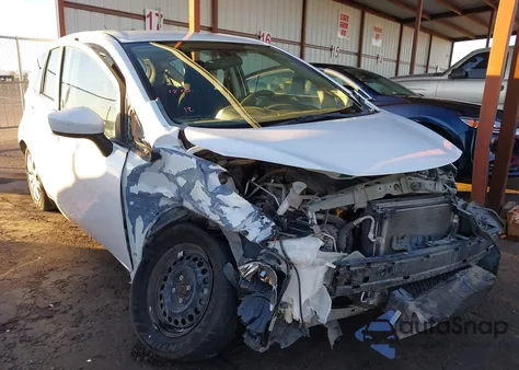 2015 Nissan Versa Note S Plus z USA, uszkodzony, nr VIN 3N1CE2CP6FL374629